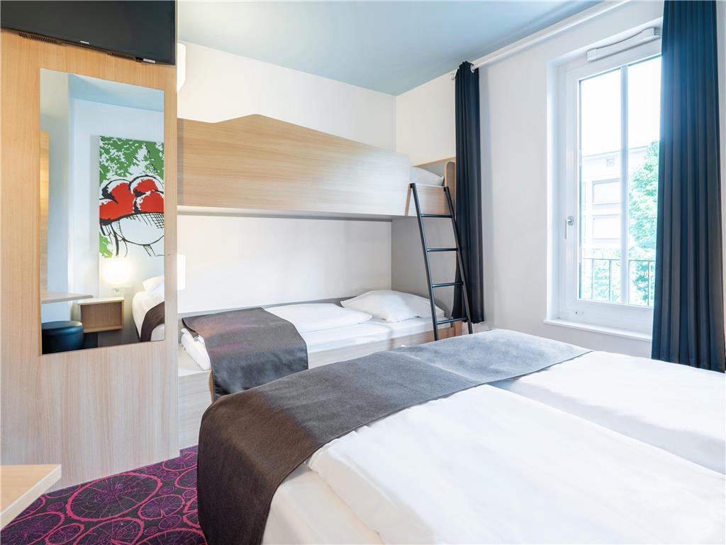 B&B Hotel Offenburg-City Phòng bức ảnh