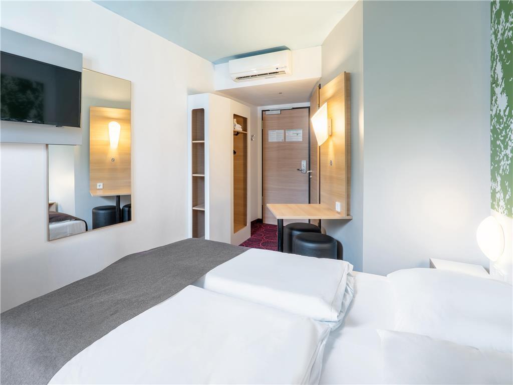 B&B Hotel Offenburg-City Phòng bức ảnh